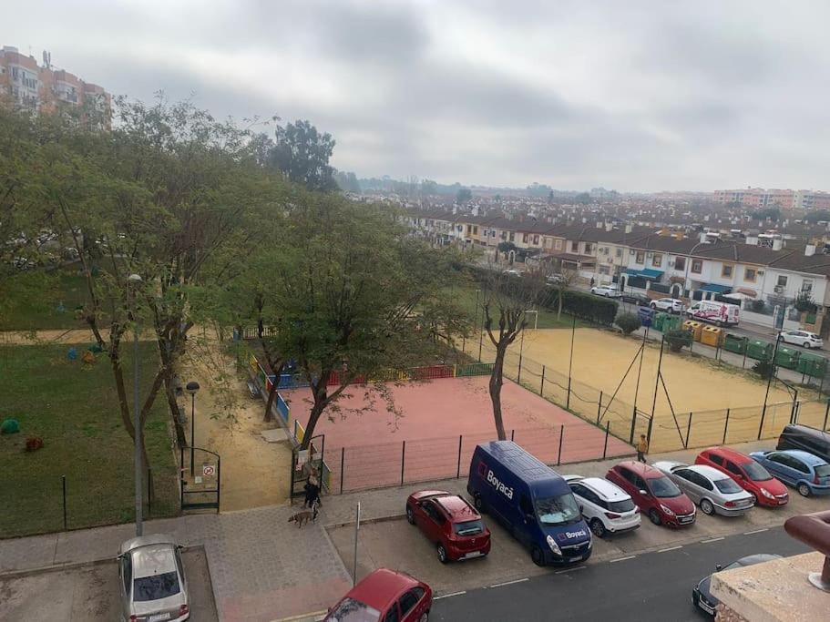 Vistas Desde Montequinto Daire Dos Hermanas Dış mekan fotoğraf